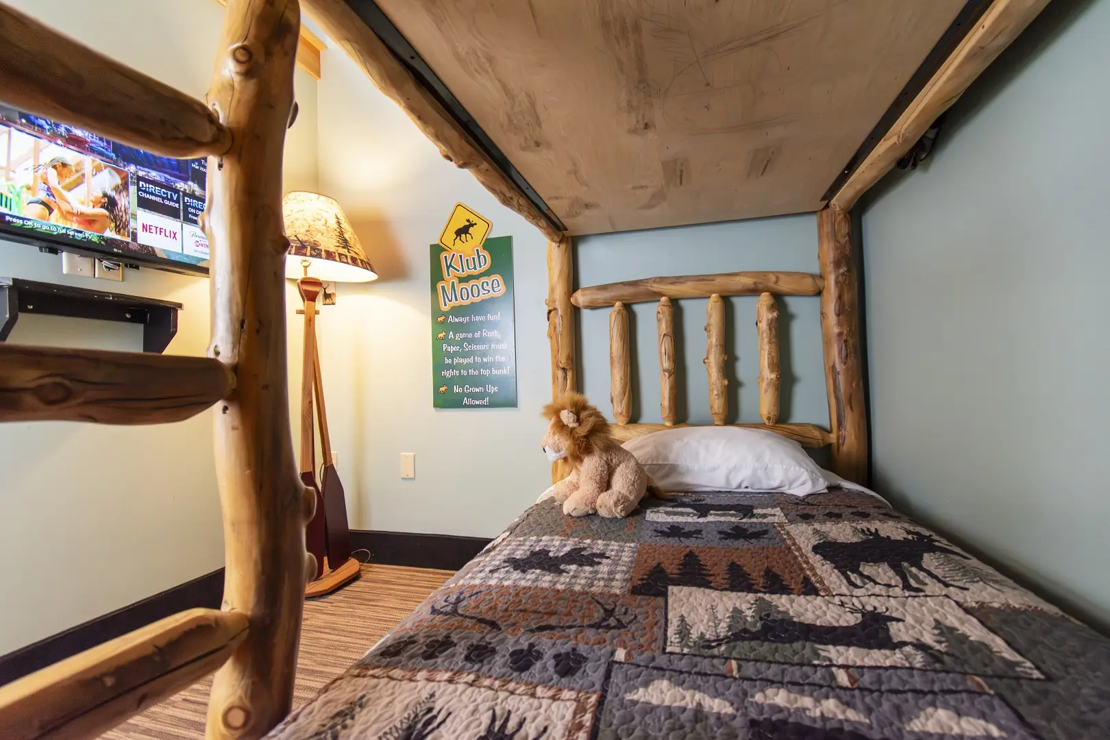 Rooms & Suites Six Flags Great Escape Lodge